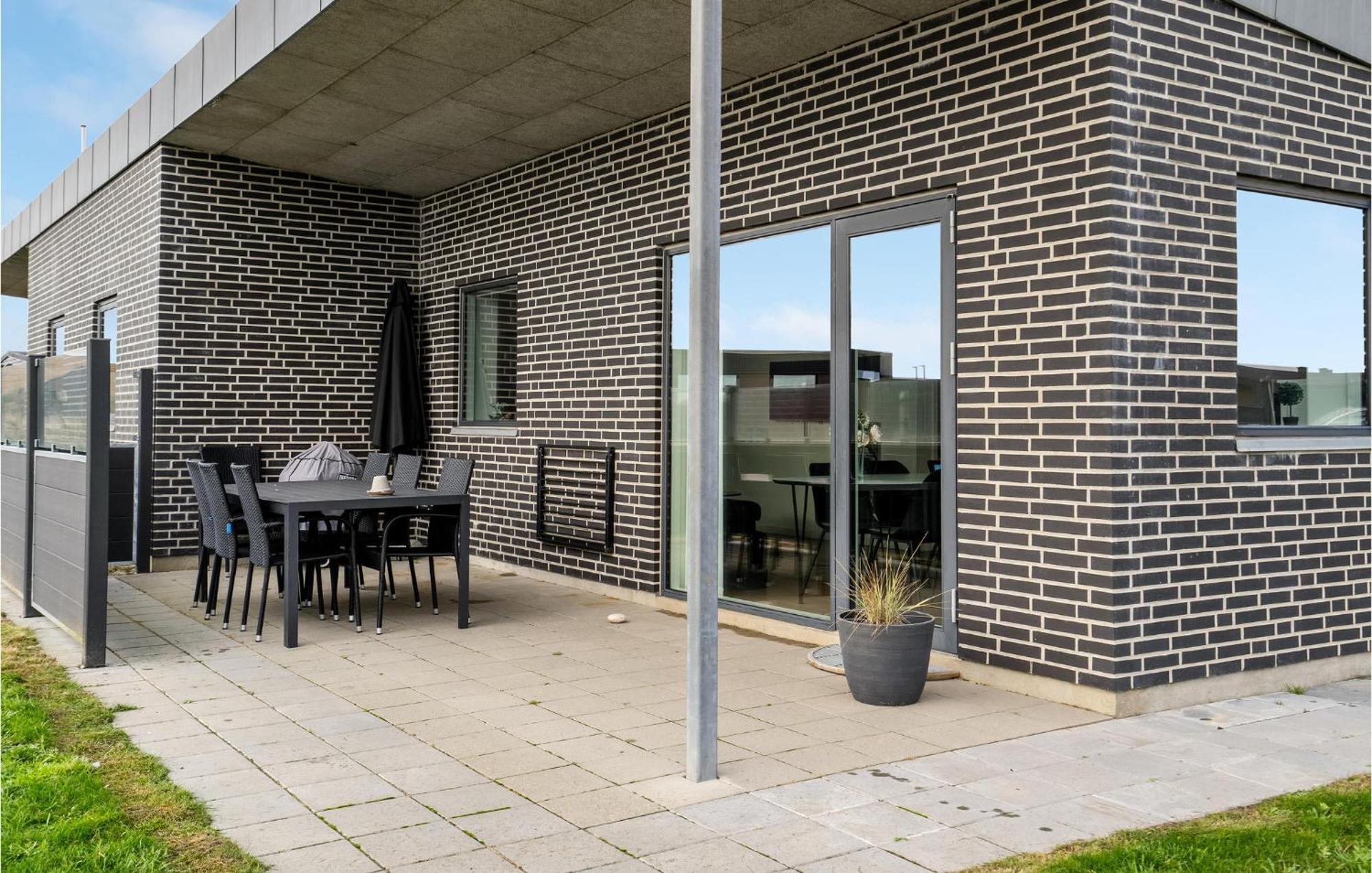 Pet Friendly Home In Ringkobing With House A Panoramic View Søndervig Zewnętrze zdjęcie